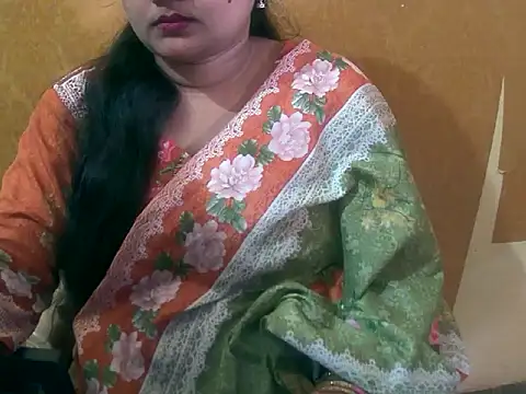 Snapshot of Saniya_K chatting on 09-24-25, 06:39 Saniya K online show from 09-24-25, 06:39