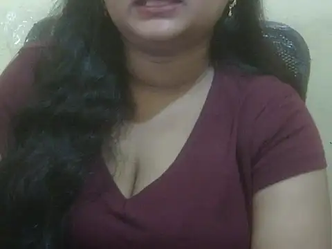 Snapshot of Saniya_K chatting on 10-28-25, 09:02 Saniya K online show from 10-28-25, 09:02