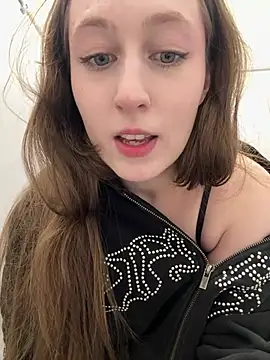 FroggyAnna online show from 07-07-26, 03:27