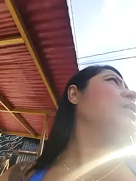 Snapshot of julieta_evanns1 chatting on 10-04-25, 12:03 julieta evanns1 online show from 10-04-25, 12:03
