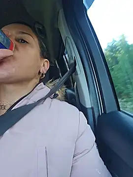 GoddessChantelle online show from 11-17-25, 01:17