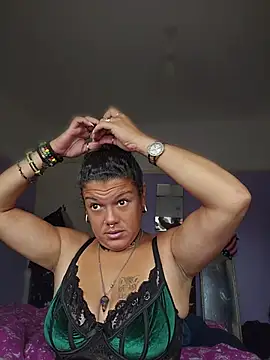 GoddessChantelle online show from 06-17-26, 08:39