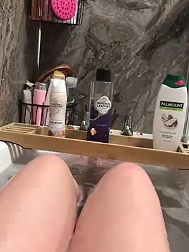 Imogenbabyyy online show from 04-19-26, 08:22