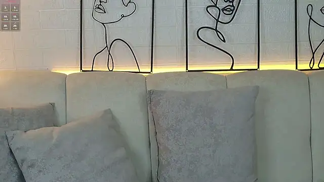 VioletBlacke  online show from 01-06-26, 01:15