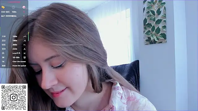 Orivienne online show from 09-16-25, 07:09