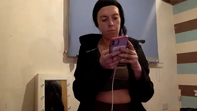 Bellababexox  online show from 12-05-25, 01:58