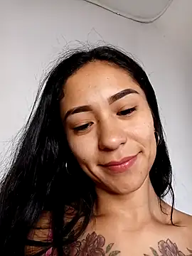 Snapshot of Liahdiaz_ chatting on 11-26-25, 12:50 Liahdiaz online show from 11-26-25, 12:50