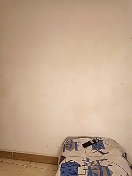 Snapshot of Liahdiaz_ chatting on 11-27-25, 12:29 Liahdiaz online show from 11-27-25, 12:29