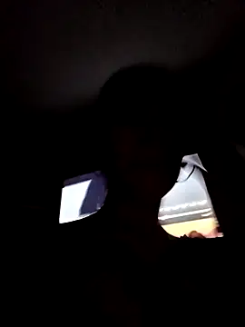 Snapshot of Liahdiaz_ chatting on 12-03-25, 12:14 Liahdiaz online show from 12-03-25, 12:14