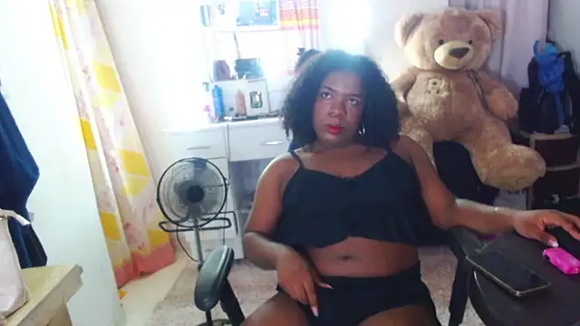 Snapshot of LicyEvans1 chatting on 04-23-26, 05:30 LicyEvans1 online show from 04-23-26, 05:30