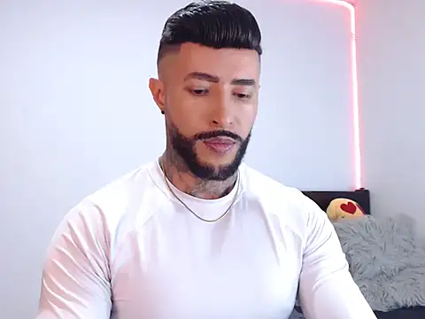 andrea de lucaa online show from 09-14-25, 12:10