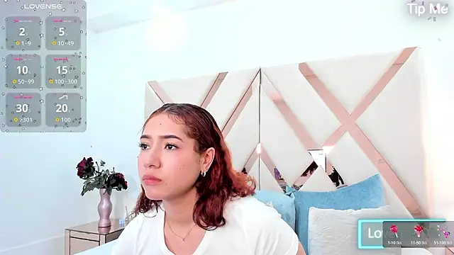 megannherrera online show from 02-12-26, 07:42