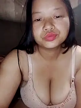 Snapshot of girl-babi chatting on 10-06-25, 11:57 girl-babi online show from 10-06-25, 11:57