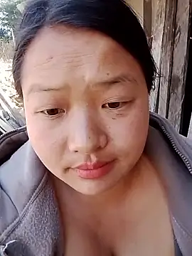 Snapshot of girl-babi chatting on 12-01-25, 05:12 girl-babi online show from 12-01-25, 05:12