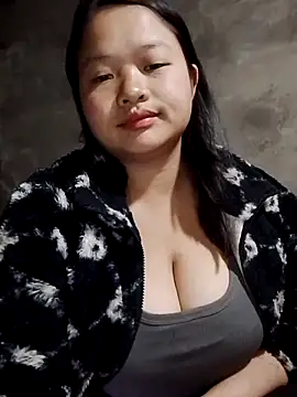 Snapshot of girl-babi chatting on 12-18-25, 03:45 girl-babi online show from 12-18-25, 03:45