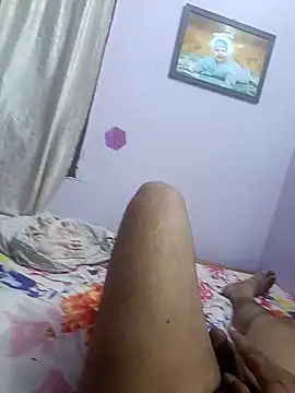 maddy3108 online show from 09-12-25, 04:12