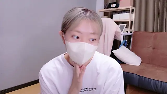 Nana  ch online show from 09-10-25, 05:40