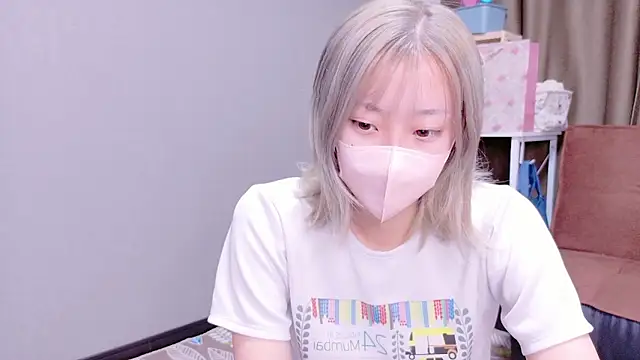 Nana  ch online show from 11-04-25, 05:06