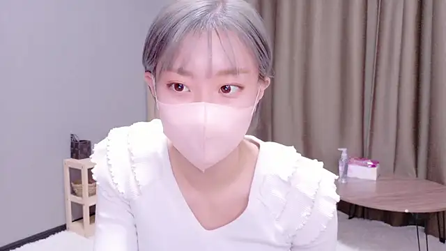 Snapshot of Nana__ch chatting on 01-08-26, 06:48 Nana ch online show from 01-08-26, 06:48