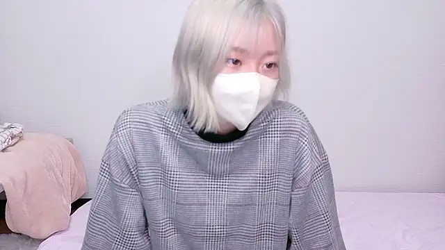 Nana  ch online show from 05-25-26, 06:03