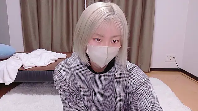 Nana  ch online show from 05-30-26, 05:43