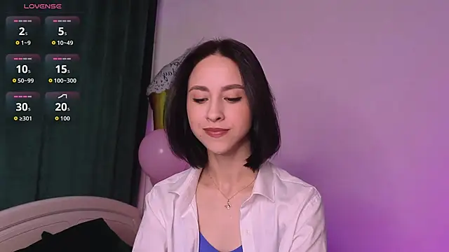 Snapshot of MiaSweetasHoney chatting on 10-20-25, 06:25 MiaSweetasHoney online show from 10-20-25, 06:25