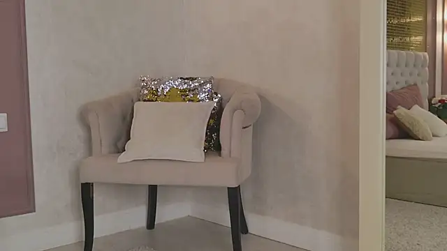 CaitlinSugar online show from 05-18-26, 04:29
