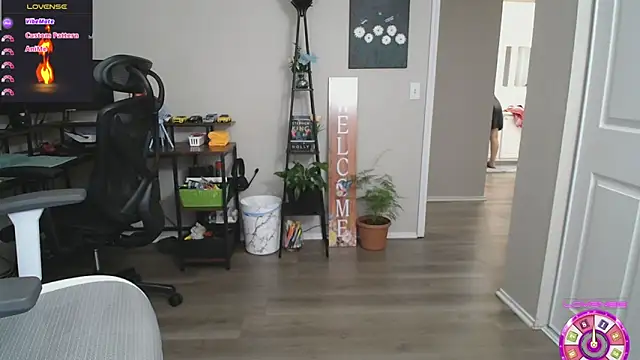 SHEILYN  online show from 03-31-26, 12:45