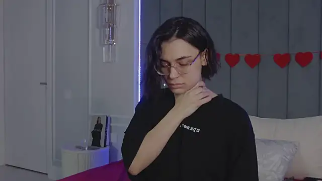 VioletAsh online show from 03-12-26, 04:29