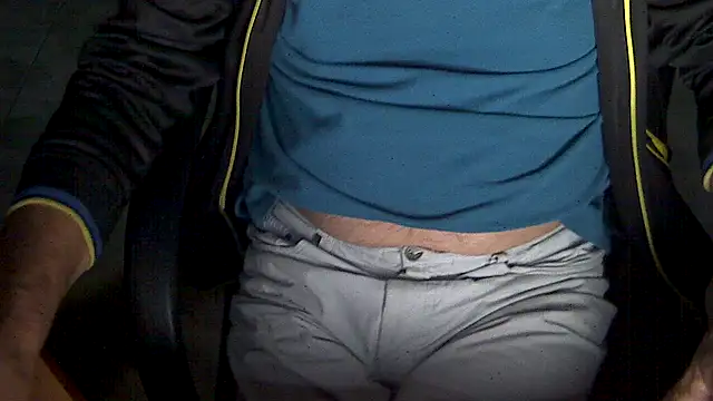 Snapshot of velikifant7 chatting on 11-14-25, 05:06 velikifant7 online show from 11-14-25, 05:06