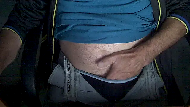 Snapshot of velikifant7 chatting on 11-22-25, 05:50 velikifant7 online show from 11-22-25, 05:50