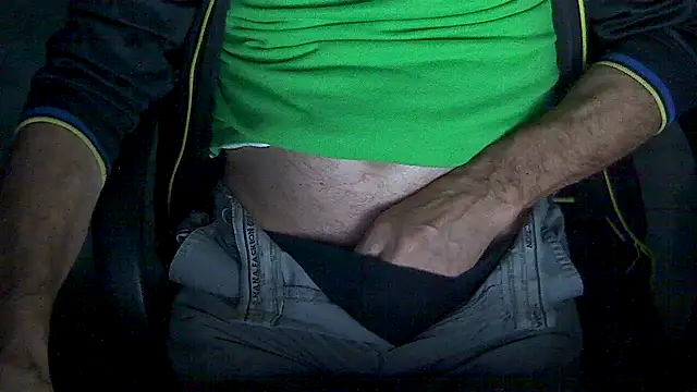 Snapshot of velikifant7 chatting on 12-22-25, 05:48 velikifant7 online show from 12-22-25, 05:48