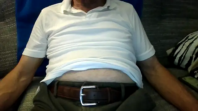 Snapshot of velikifant7 chatting on 01-07-26, 05:04 velikifant7 online show from 01-07-26, 05:04