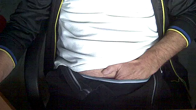 velikifant7 online show from 02-05-26, 05:12