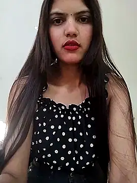 Snapshot of sexy_lips99 chatting on 11-12-25, 04:35 sexy lips99 online show from 11-12-25, 04:35