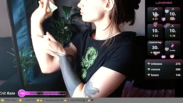   Leyla   online show from 04-20-26, 06:09