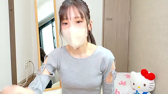 riri  nyan o0 online show from 02-14-26, 05:15