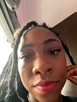 Astergray21 online show from 10-25-25, 01:18