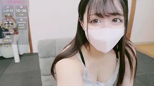 yuna yyy online show from 10-17-25, 04:37