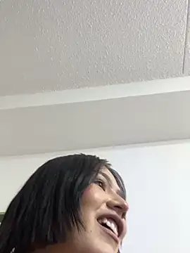 Candy Velvet online show from 12-20-25, 10:28