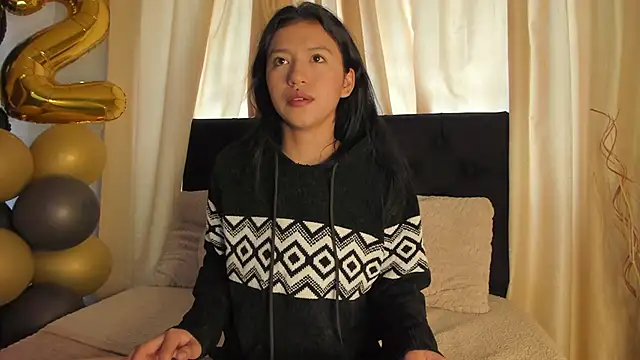 Snapshot of Tiffany_Nm chatting on 10-05-25, 02:48 Tiffany Nm online show from 10-05-25, 02:48