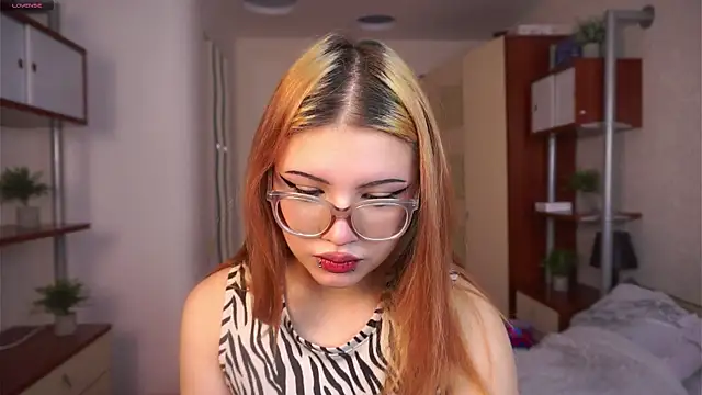 VerniceEngelking online show from 01-07-26, 07:33