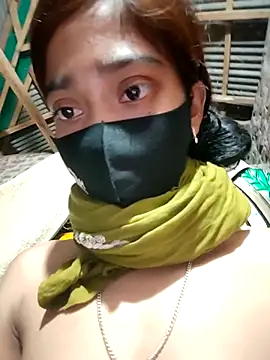 maya-Couple19 online show from 09-10-25, 06:30