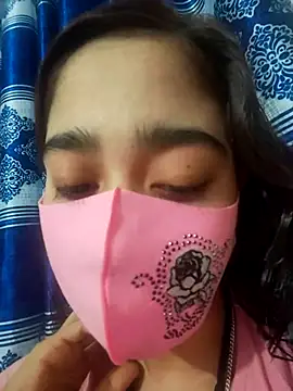 maya-Couple19 online show from 10-17-25, 06:21