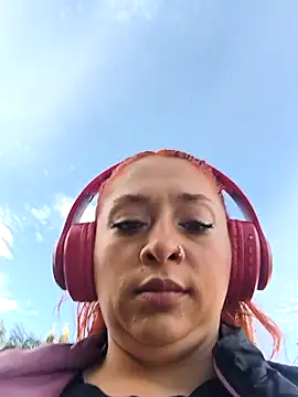 Snapshot of Mariana-94 chatting on 05-05-26, 11:29 Mariana-94 online show from 05-05-26, 11:29
