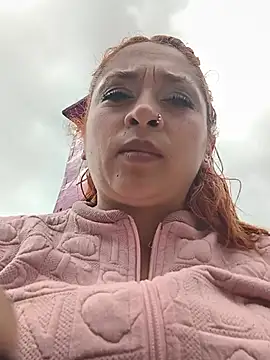 Snapshot of Mariana-94 chatting on 06-06-26, 06:12 Mariana-94 online show from 06-06-26, 06:12