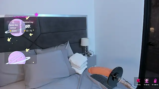 Snapshot of TIFFANY_GLOW__ chatting on 10-18-25, 08:20 TIFFANY GLOW online show from 10-18-25, 08:20