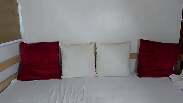 IslandBeauty online show from 09-27-25, 01:32