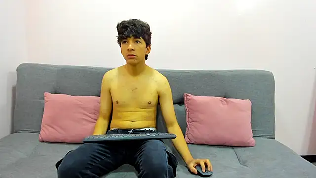 Snapshot of Desire_Ecstasy chatting on 09-11-25, 01:33 Desire Ecstasy online show from 09-11-25, 01:33
