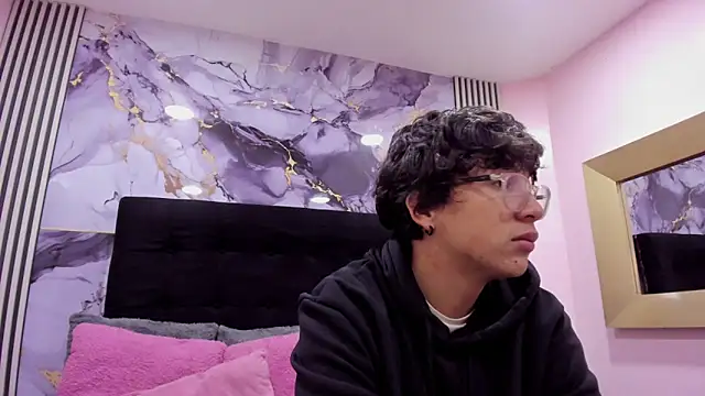 Desire Ecstasy online show from 11-22-25, 12:59